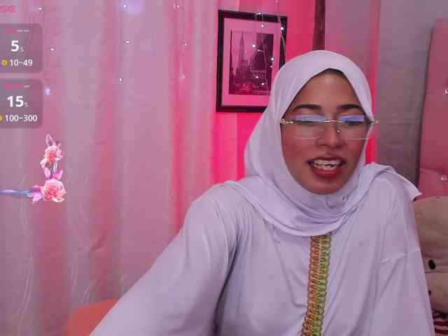 NadiaKarim webcam