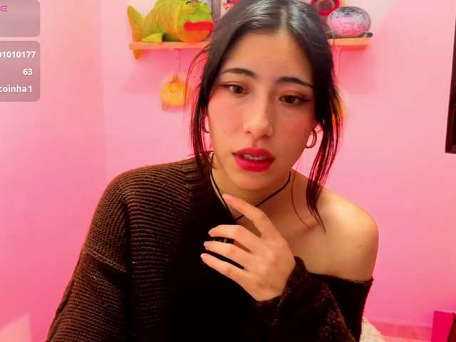 sullyoonn live cam on BongaCams