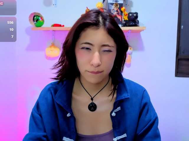 sullyoonn live cam on BongaCams