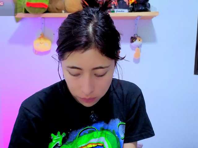 sullyoonn live cam on BongaCams