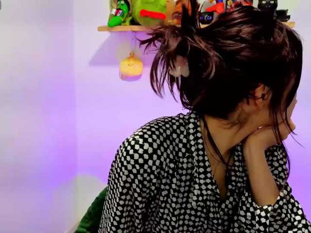 sullyoonn live cam on BongaCams