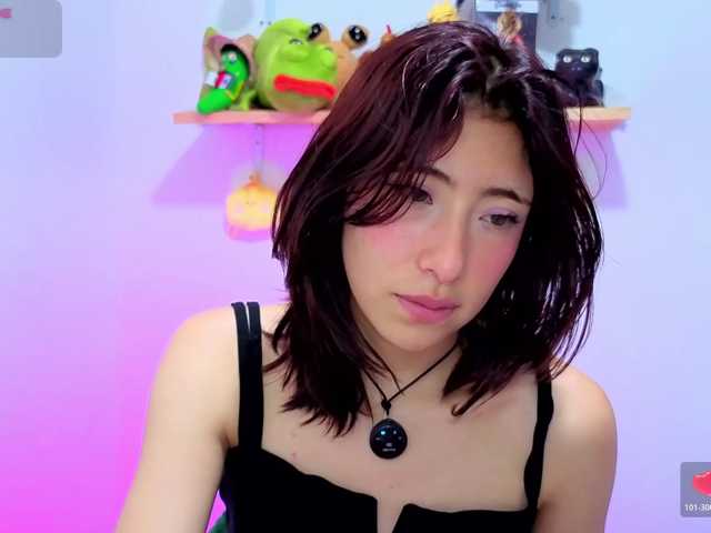 sullyoonn, en vivo ahora en BongaCams