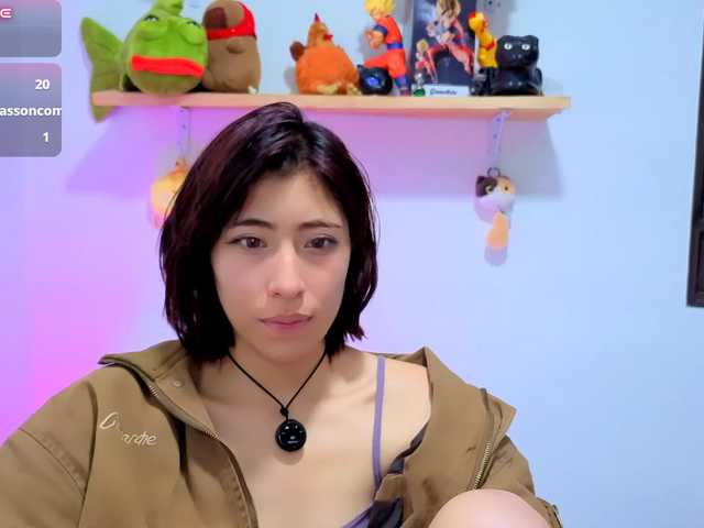 sullyoonn live cam on BongaCams