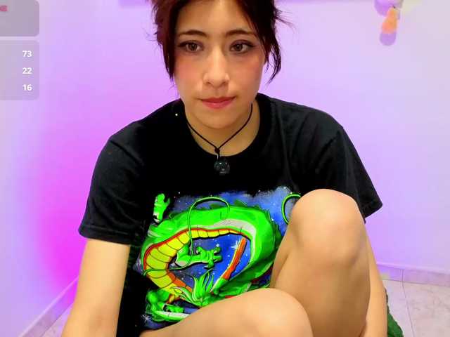 sullyoonn, en directo ahora en BongaCams