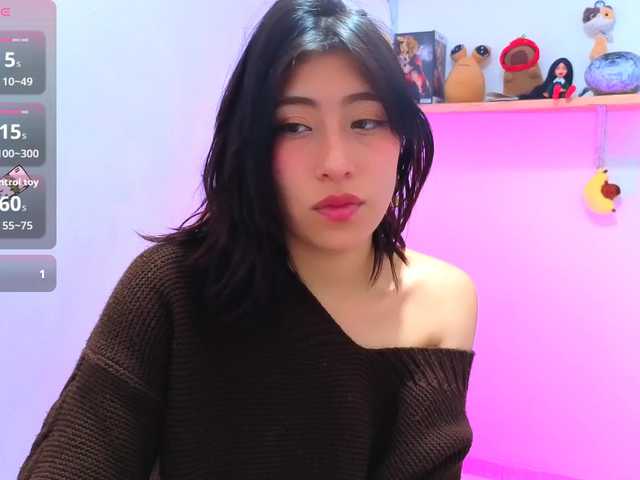 sullyoonn live cam on BongaCams
