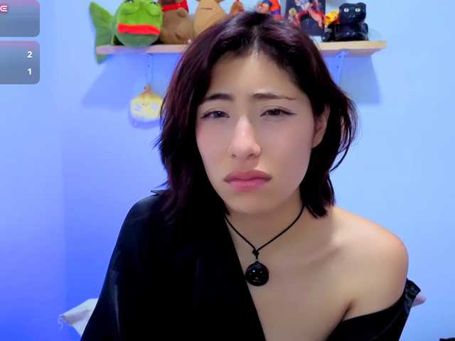 sullyoonn live cam on BongaCams