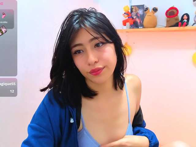 sullyoonn live cam on BongaCams
