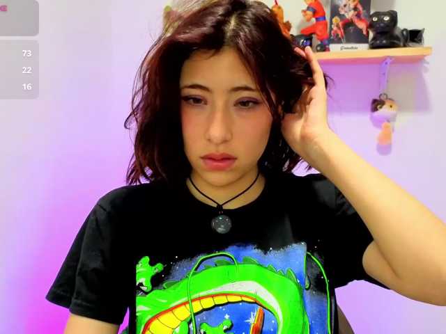 sullyoonn, live now on BongaCams