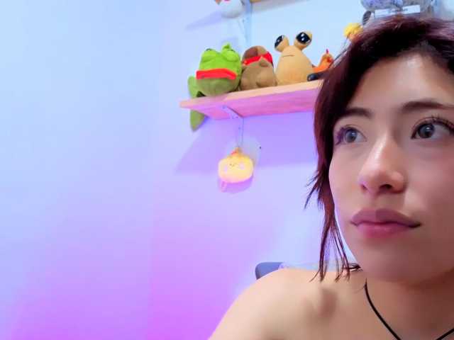 sullyoonn live cam on BongaCams