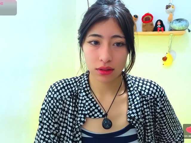 sullyoonn live cam on BongaCams
