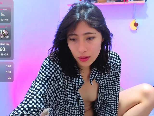 sullyoonn live cam on BongaCams