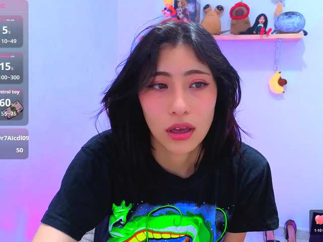 sullyoonn live cam on BongaCams