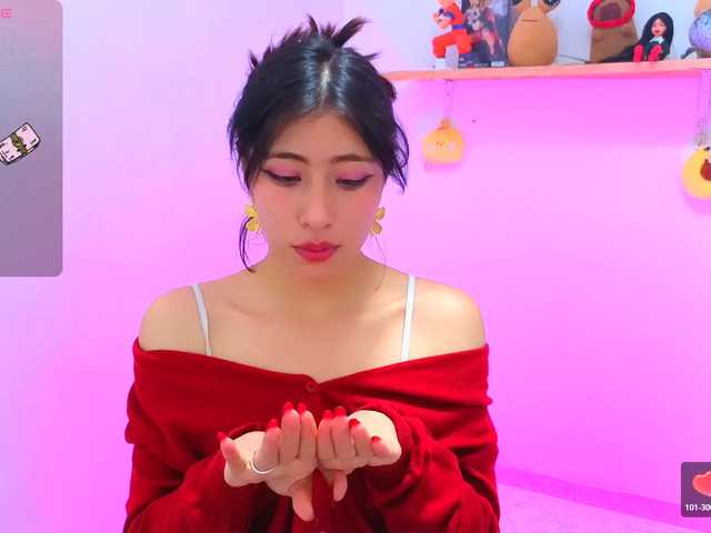 sullyoonn live cam on BongaCams
