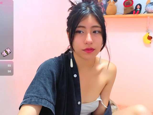 sullyoonn live cam on BongaCams