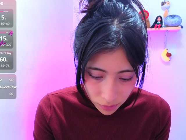 sullyoonn live cam on BongaCams