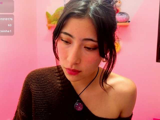 sullyoonn live cam on BongaCams