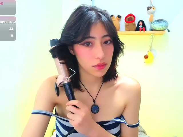 sullyoonn live cam on BongaCams