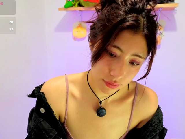 sullyoonn live cam on BongaCams
