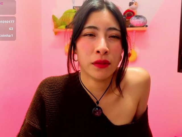 sullyoonn live cam on BongaCams