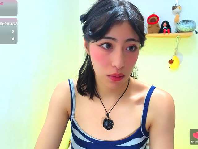 sullyoonn live cam on BongaCams