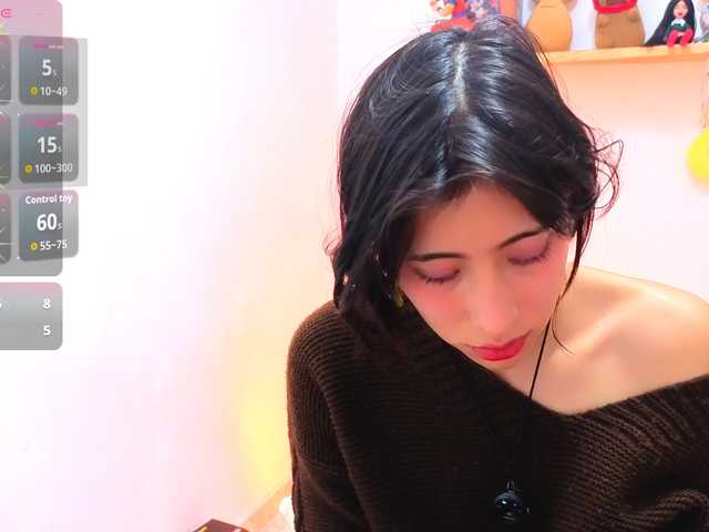 sullyoonn live cam on UnifiedCams