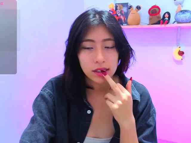 sullyoonn webcam