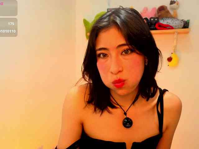sullyoonn webcam