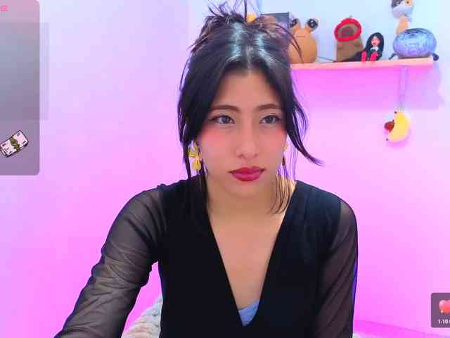 sullyoonn webcam