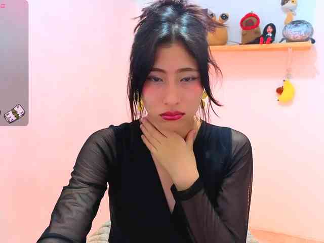 sullyoonn webcam