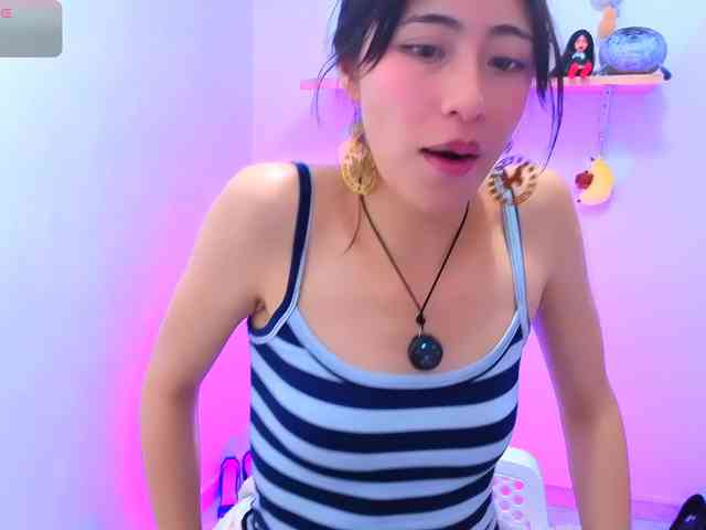 sullyoonn webcam