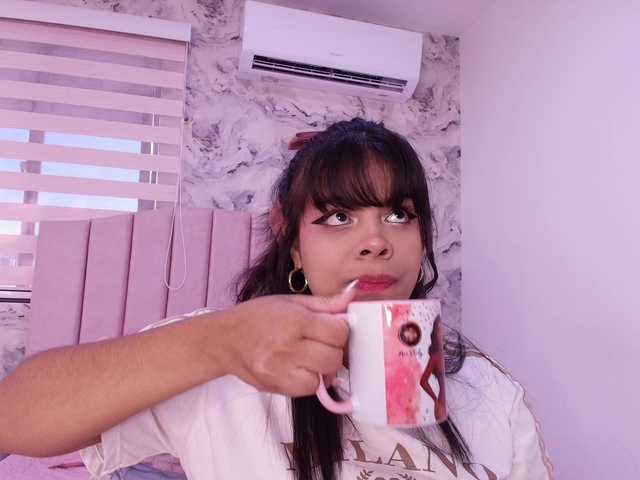 katsumi-yan live cam on BongaCams