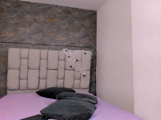lilyrosee1, BongaCams üzerinde canlı