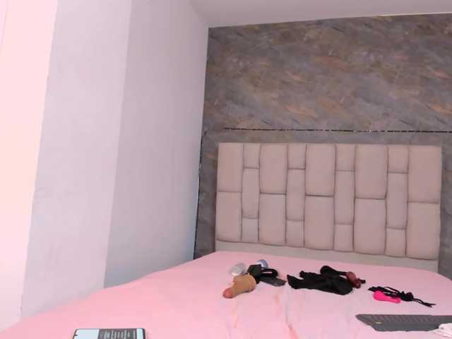 Profile thumbnail for lilyrosee1