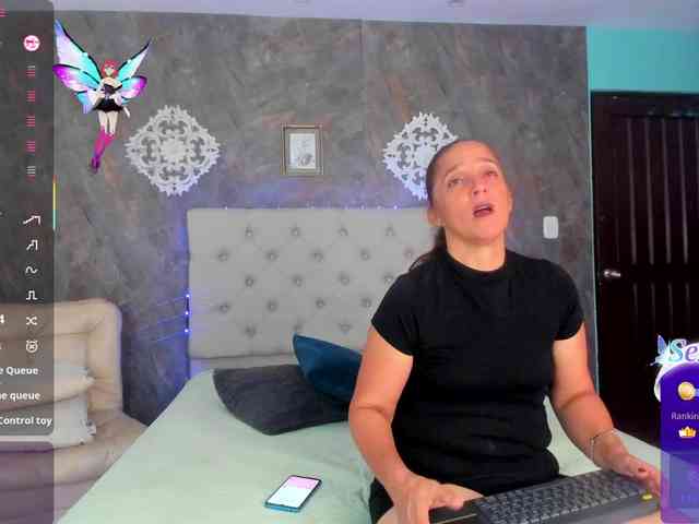 lilyrosee1 webcam