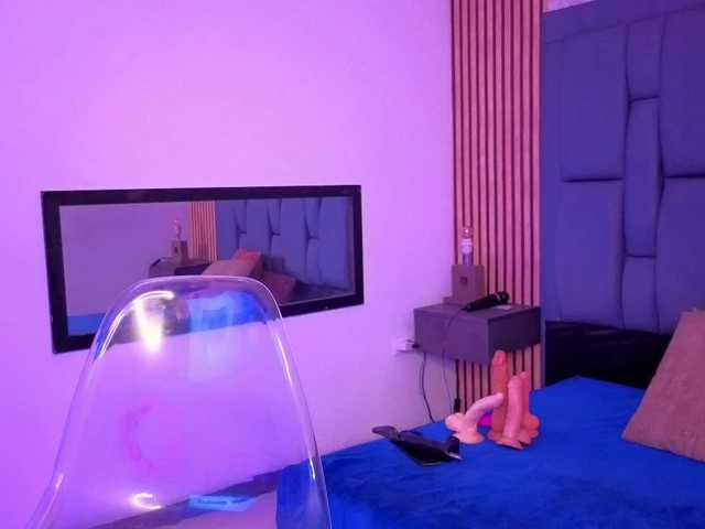 karamoss live cam on BongaCams