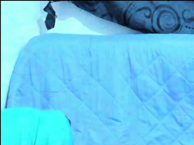 karamoss live cam on BongaCams