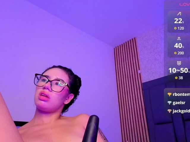 karamoss live cam on BongaCams