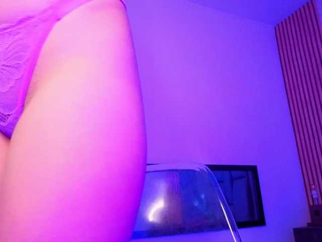 karamoss live cam on BongaCams