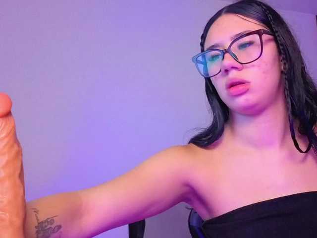 karamoss Прямой эфир на BongaCams