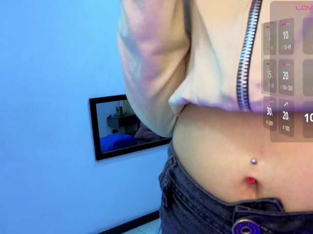 karamoss live cam on BongaCams