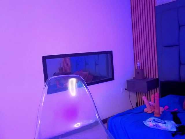 karamoss live cam on BongaCams