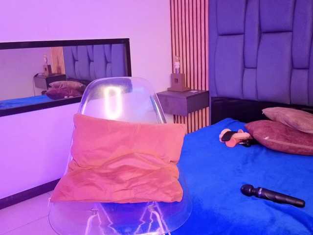 karamoss, en directo ahora en BongaCams