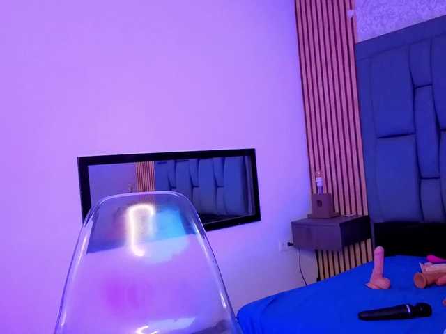karamoss live cam on BongaCams