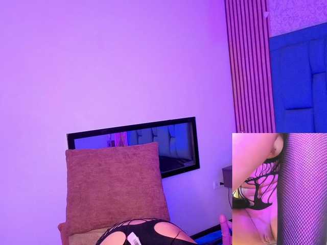 karamoss live cam on BongaCams
