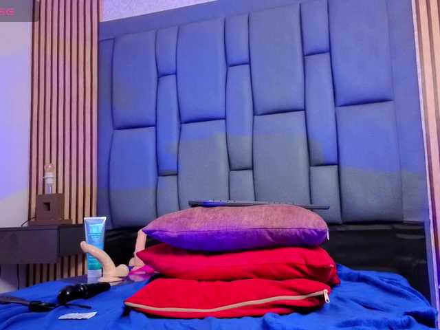 karamoss live cam on BongaCams