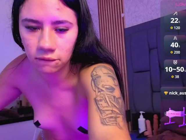 karamoss live cam on BongaCams
