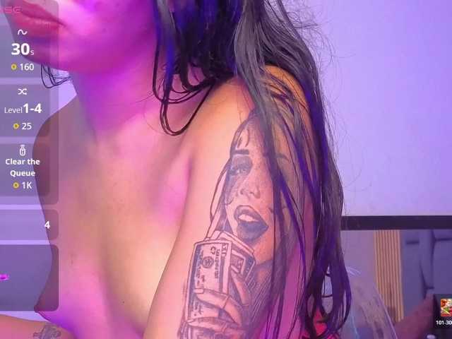 karamoss live cam on BongaCams
