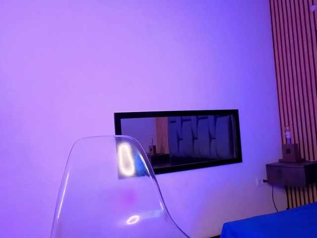 karamoss live cam on BongaCams