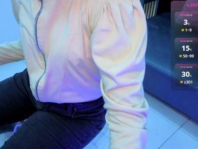 karamoss live cam on BongaCams