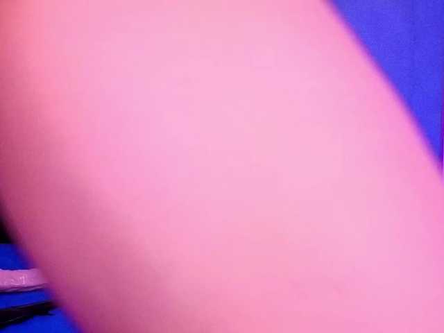 karamoss live cam on BongaCams